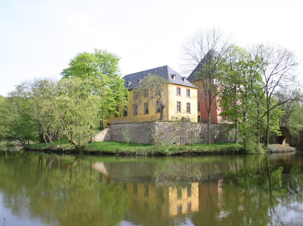 Birresdorf Gaestehaus Peterhoff מראה חיצוני תמונה